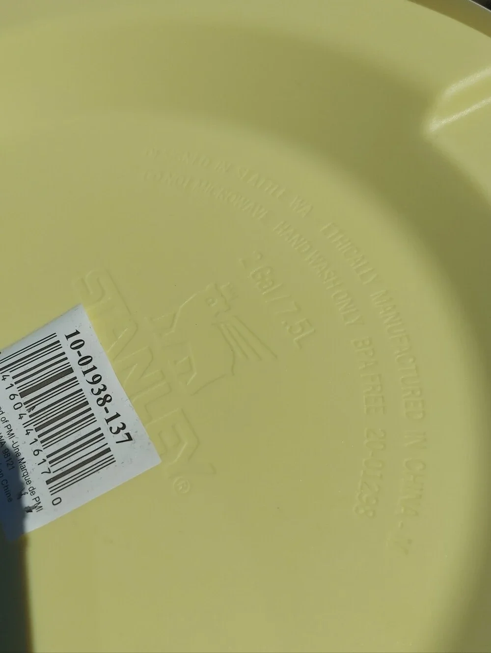 Stanley 2 Gallon Adventure Fast Flow Water Jug Pomelo - Picture 9 of 13